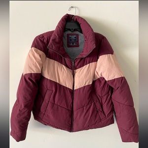 Abercrombie and Fitch color block puffer jacket | Maroon